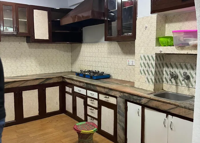 Om Tara Pvt Ltd 3*