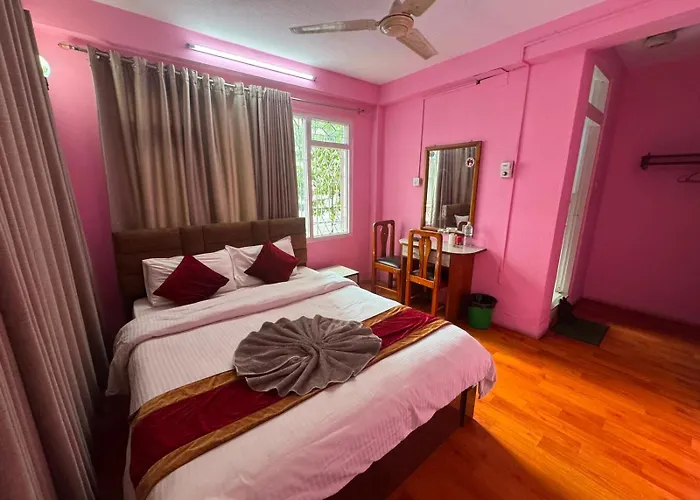 Om Tara Pvt Ltd 3* カトマンズ